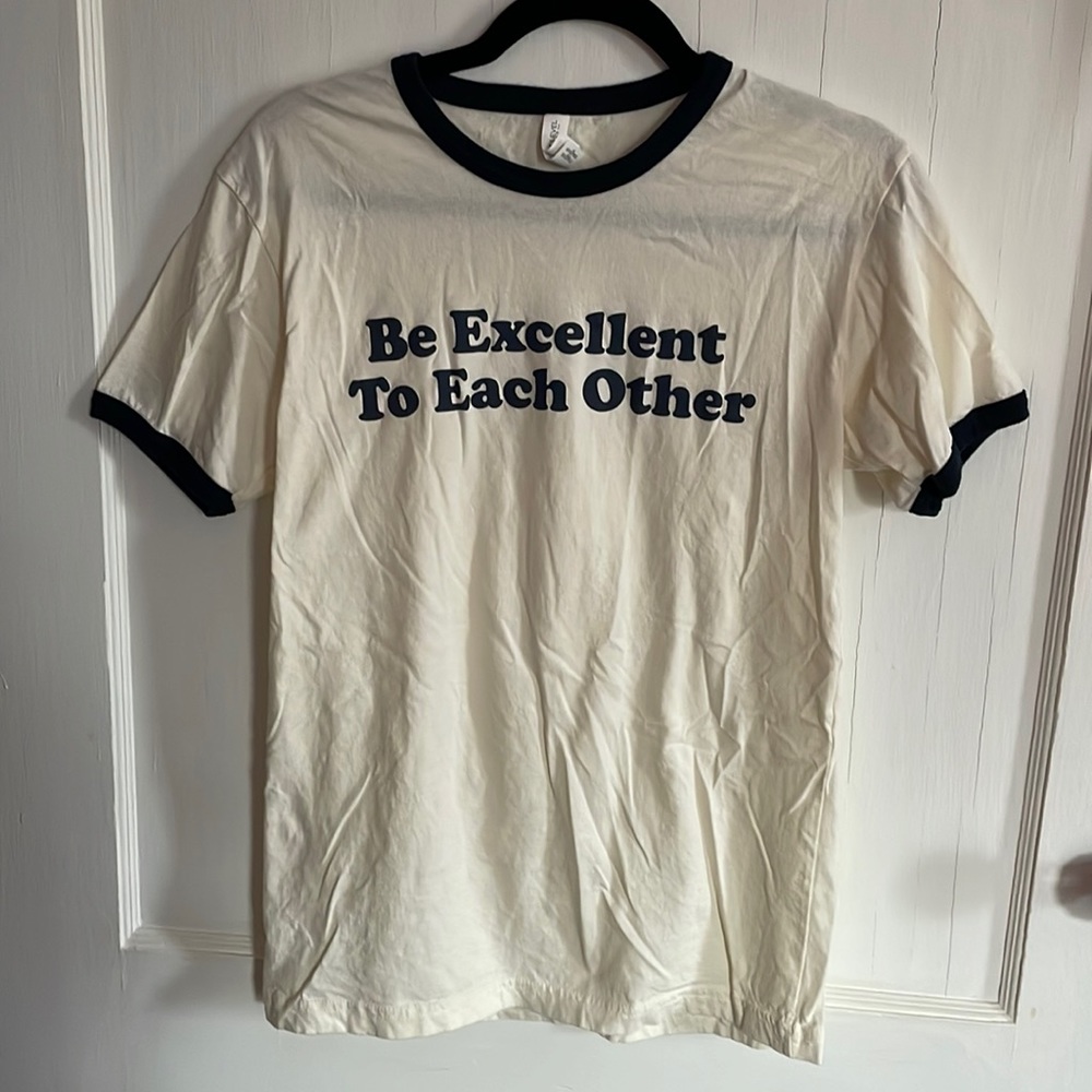 Throw back short sleeve tshirt
